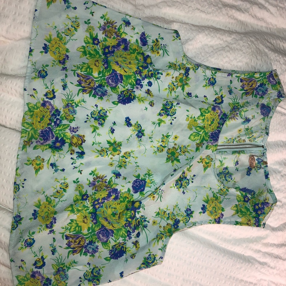 Floral crop top